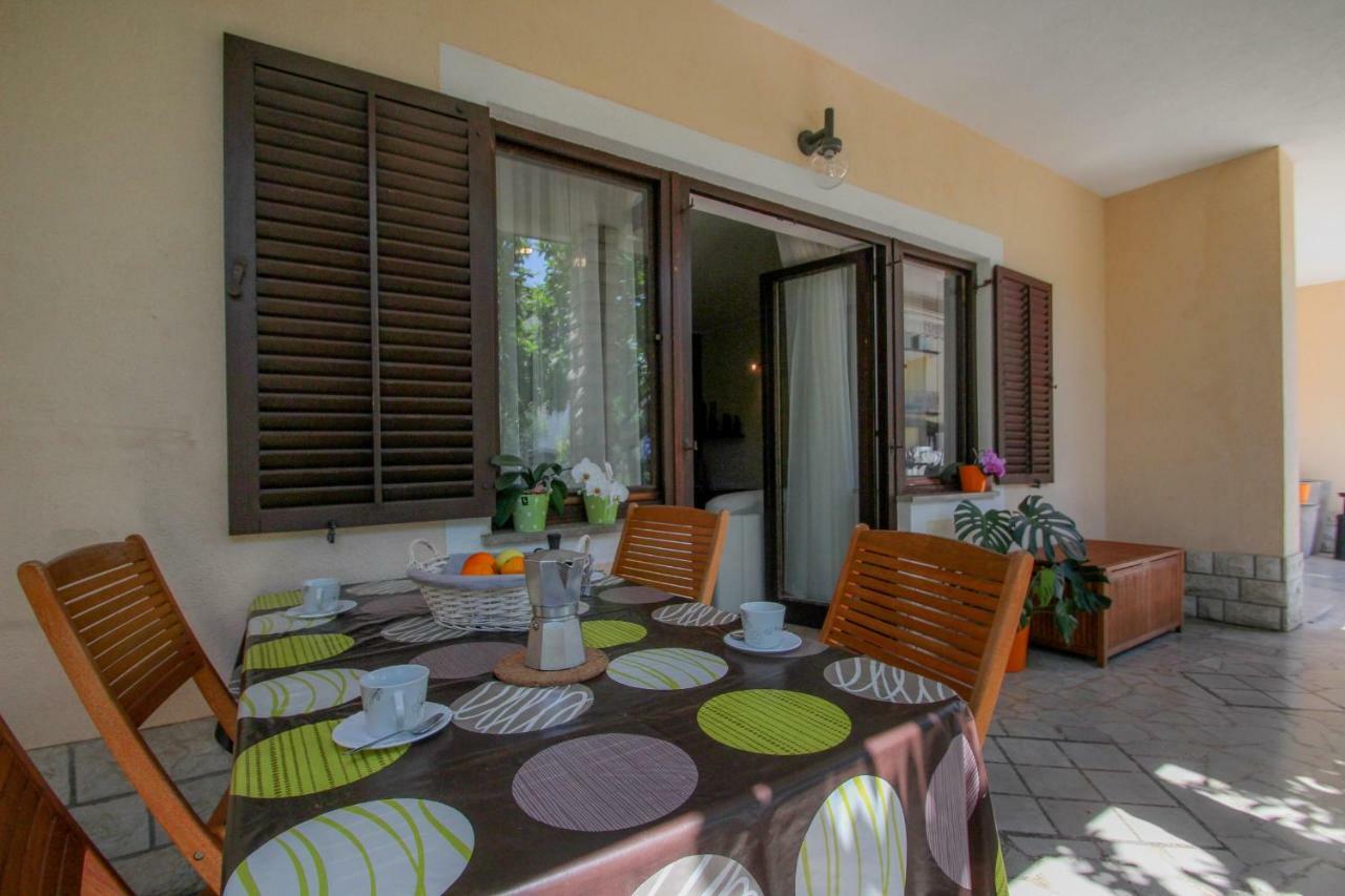 Apartment Sanja Novigrad Istria Esterno foto