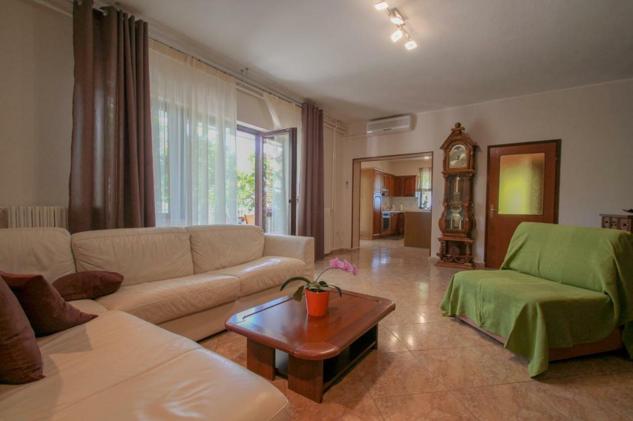Apartment Sanja Novigrad Istria Esterno foto